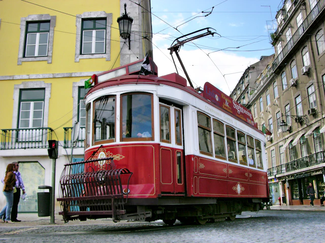 Lisbon Hop on Hop Off Tours ticket visit photo