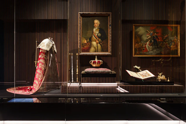 Royal Treasure Museum ticket visit photo